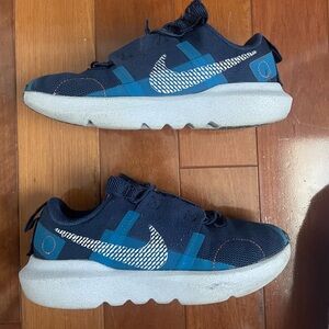 Kids Nike Air Size 2.5Y